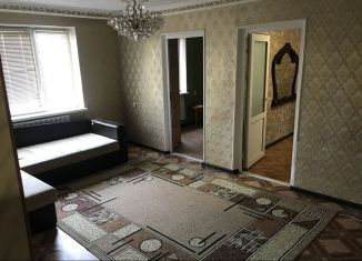 Продам 3-комнатную квартиру, 50 м2, Моздок, улица Ленина