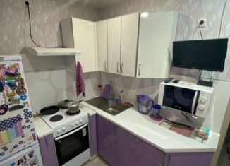 Сдам в аренду 1-ком. квартиру, 40 м2, Йошкар-Ола, бульвар Чавайна, 23, микрорайон Сомбатхейский