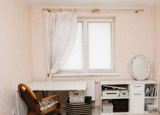 Продаю 2-ком. квартиру, 56 м2, Краснодар, ЖК Перспектива, улица им. Героя Сарабеева В.И., 9