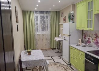 Сдается в аренду 1-комнатная квартира, 45 м2, Подольск, Ленинградская улица, 11