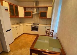 Аренда 2-комнатной квартиры, 50 м2, Москва, Васильевская улица, 9, Васильевская улица