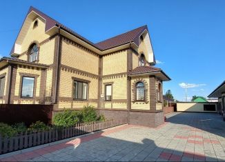 Продаю дом, 175 м2, рабочий посёлок Марьяновка, Магистральная улица