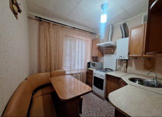 Сдача в аренду 1-ком. квартиры, 31 м2, Армавир, улица Советской Армии, 22