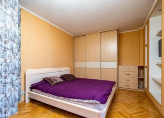 Продажа 2-ком. квартиры, 105 м2, Краснодар, улица Фёдора Лузана, 19, улица Федора Лузана