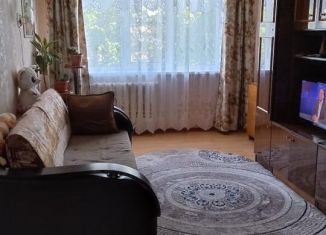 Продажа 2-комнатной квартиры, 49.5 м2, Новгородская область, Школьная улица, 4