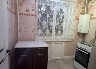 Продается 2-ком. квартира, 41 м2, поселок городского типа Приютово, улица Парамонова, 36