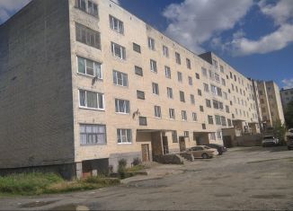 Продажа 1-ком. квартиры, 33 м2, поселок городского типа Никель, Гвардейский проспект