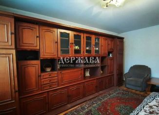 Продам двухкомнатную квартиру, 52 м2, Старый Оскол, микрорайон Будённого, 5