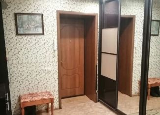 Продается 3-комнатная квартира, 68 м2, поселок Назарьево, посёлок Назарьево, 20