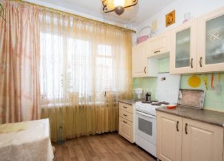 Продаю трехкомнатную квартиру, 80 м2, Тюмень, Первомайская улица, 25