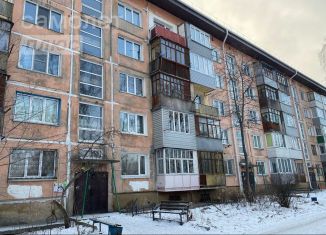 Продажа трехкомнатной квартиры, 71.2 м2, Бийск, Дружный переулок, 13