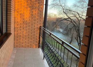 Сдам 1-ком. квартиру, 53 м2, Пятигорск, улица Пестова, 15Б