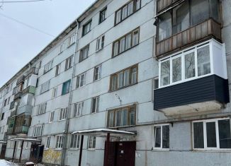 Продам трехкомнатную квартиру, 59 м2, Псковская область, переулок Машиниста, 5
