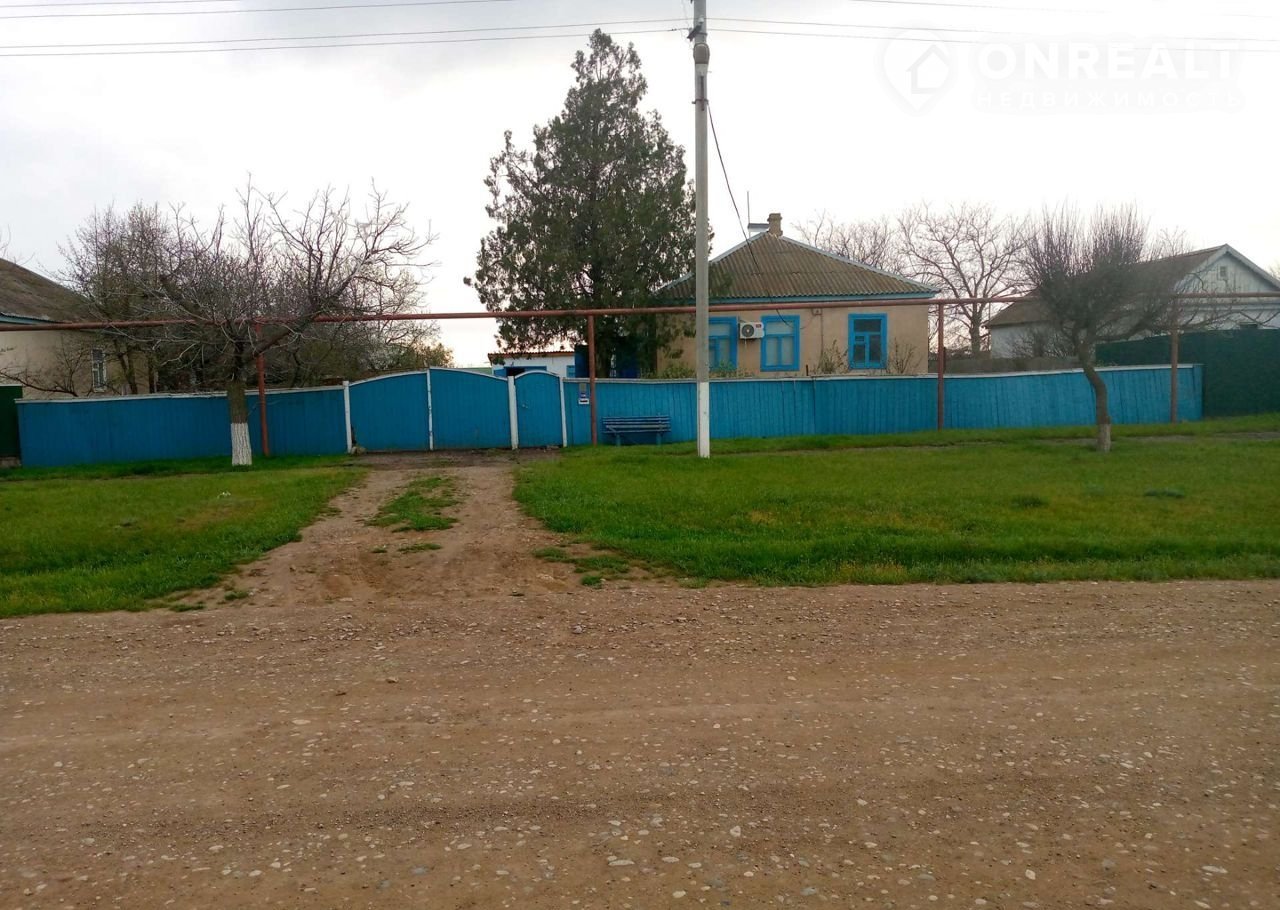 Горькая балка. Директор новоромановской сош. Село новоромановское ставропольского края. Село новоромановское ставропольского края. Село новоромановское ставропольский край.